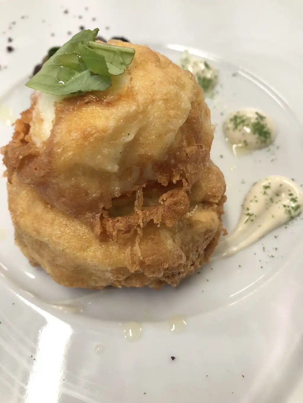 sfera_di_mozzarella_in_carrozza_casale_del_golfo la mozzarella di cilatte